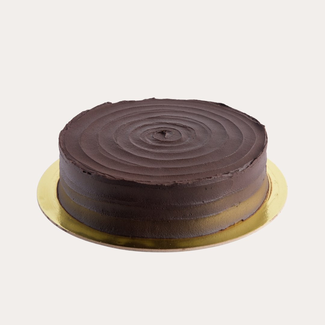CLASSIC CHOCOLATE CAKE (MEDIUM SIZE)