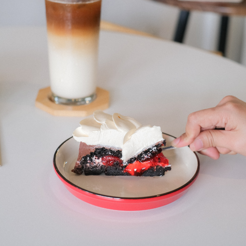 MIDNIGHT CHERRY BLISS (REGULAR)