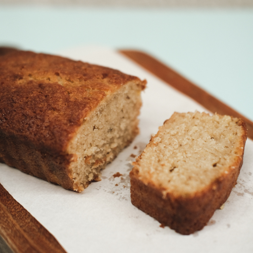 CLASSIC BANANA BREAD