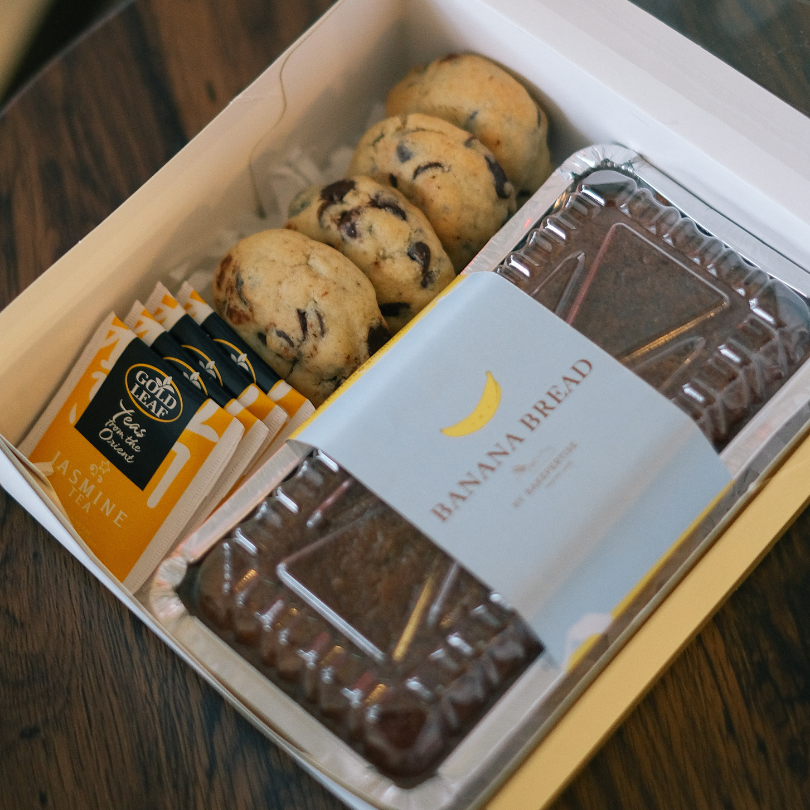 SIMPLE JOY GIFT BOX
